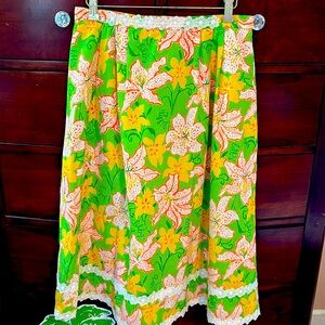 Lilly Pulitzer Vintage “The Lilly” Floral Print Skirt